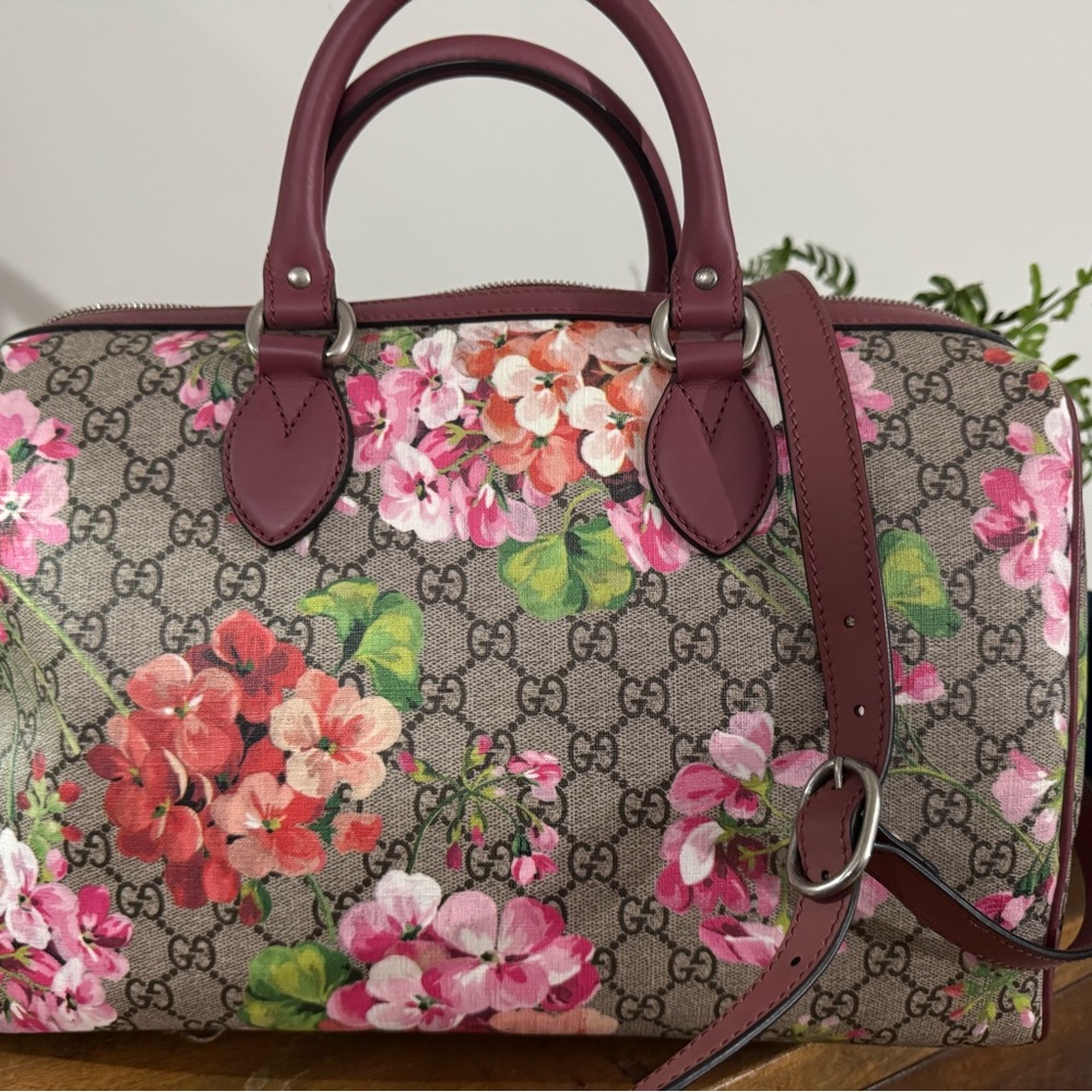 Gucci Floral Canvas Handbag with Pink Accents